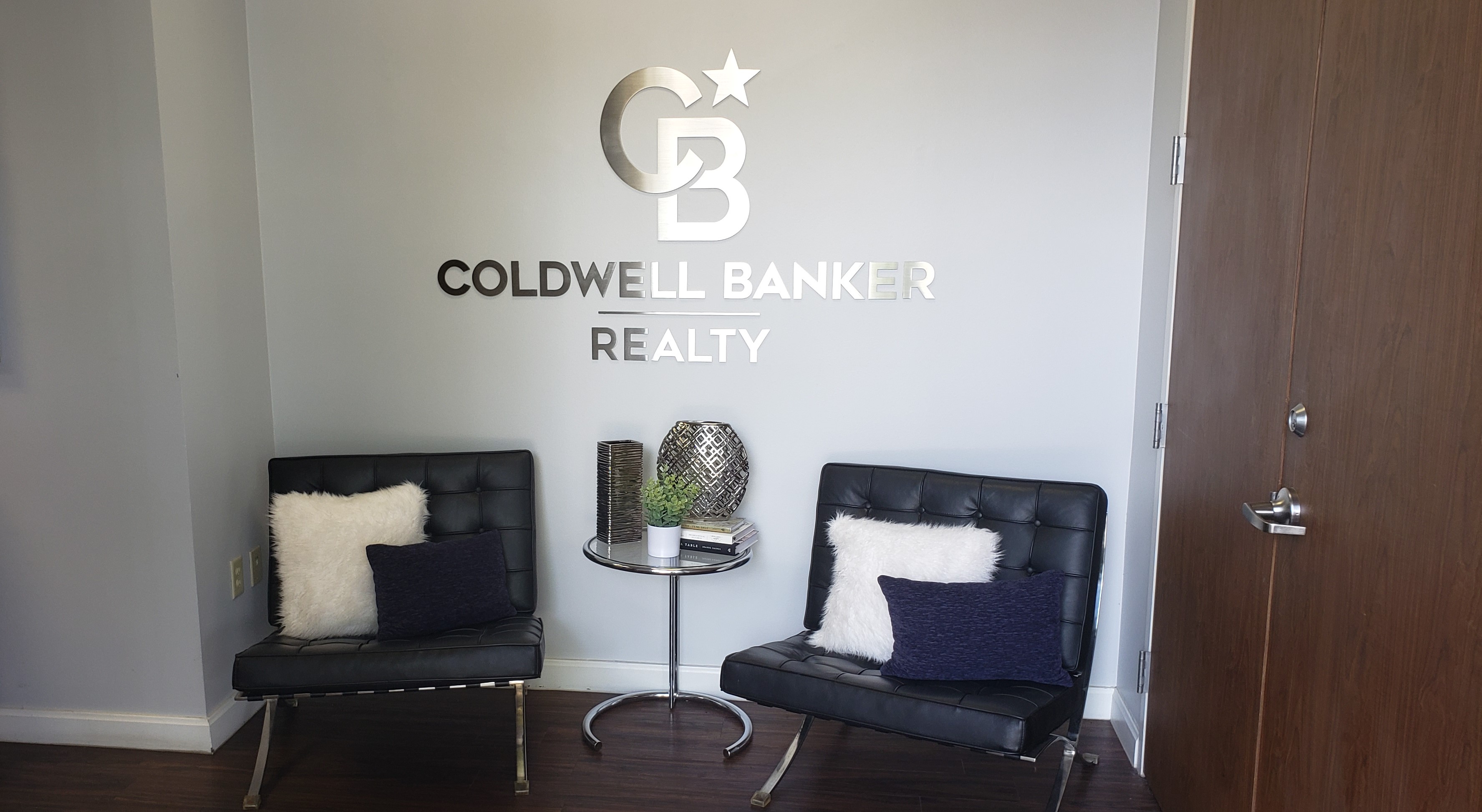 Congra - Coldwell Banker Realty - Lakewood/NE Dallas Office