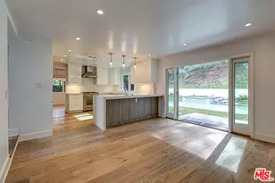 10832 Wrightwood Ln, Studio City, CA 91604 - Photo 3