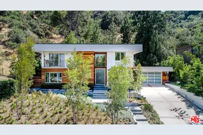 10832 Wrightwood Ln, Studio City, CA 91604 - Photo 1