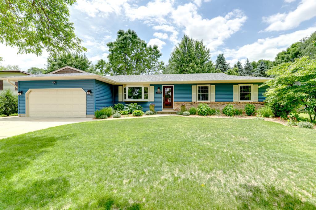 2468 Brenner Ave E Maplewood Mn 55109 Mls 5247966 Coldwell Banker