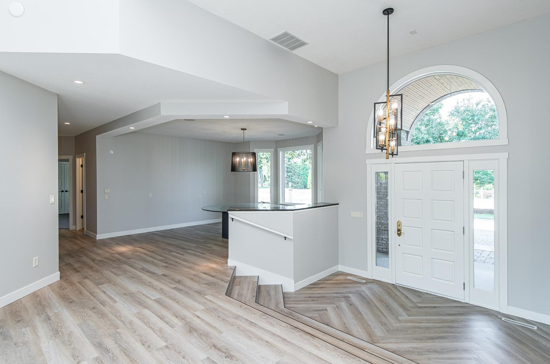 2825 Fox Chase Ln, Rochester MN  55902-8748 exterior