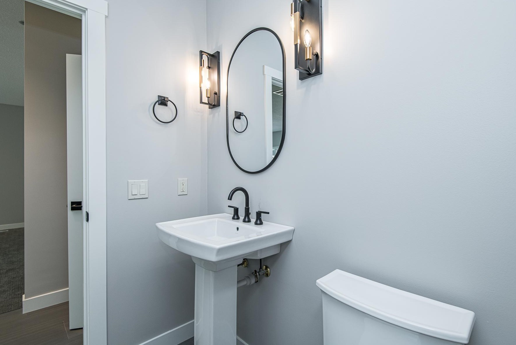 2825 Fox Chase Ln, Rochester MN  55902-8748 exterior