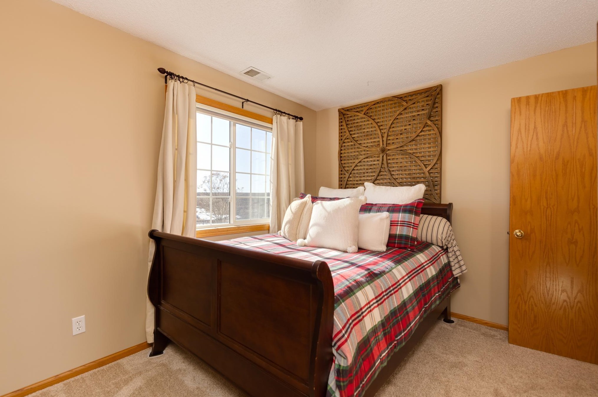 18611 Explorer Way, Farmington MN 55024-7025 exterior