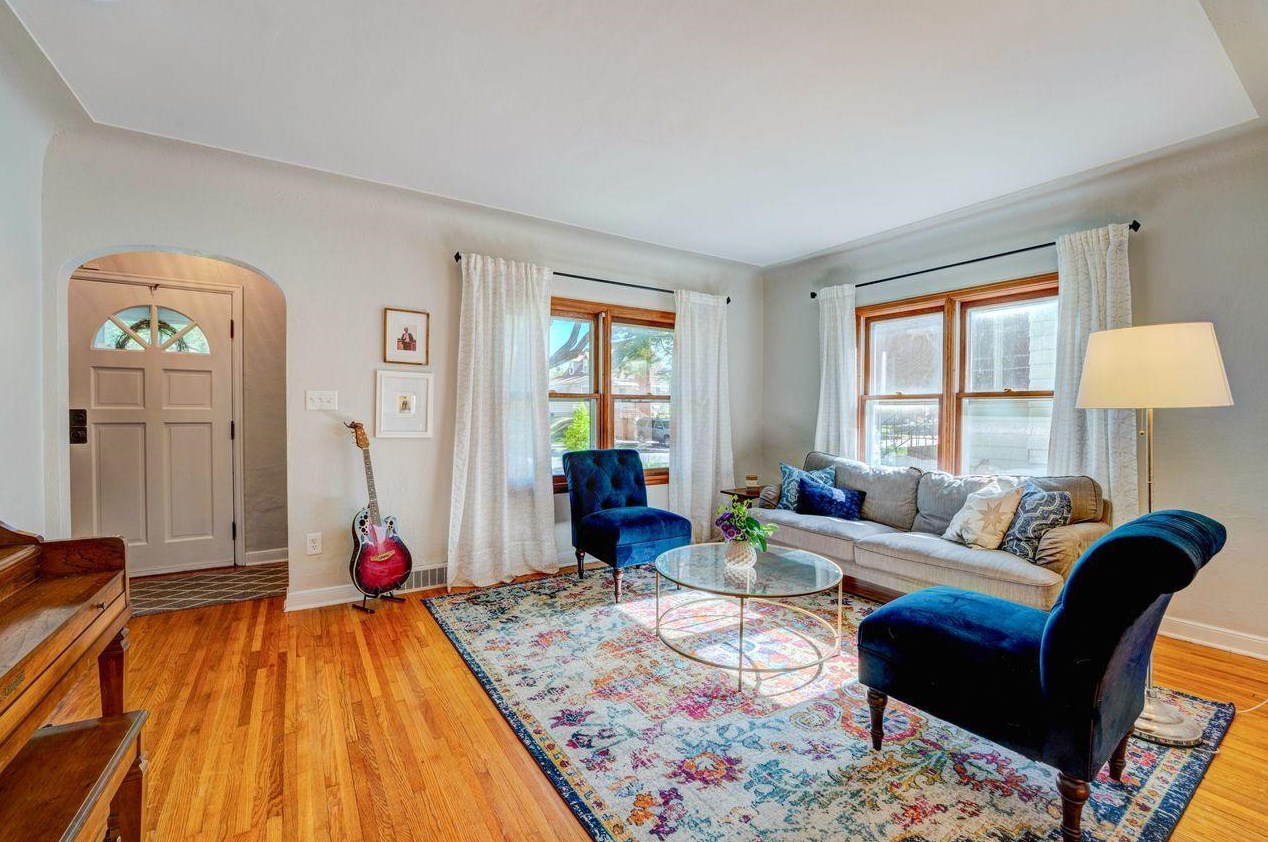1312 Margaret St, Saint Paul MN  55106-4723 exterior