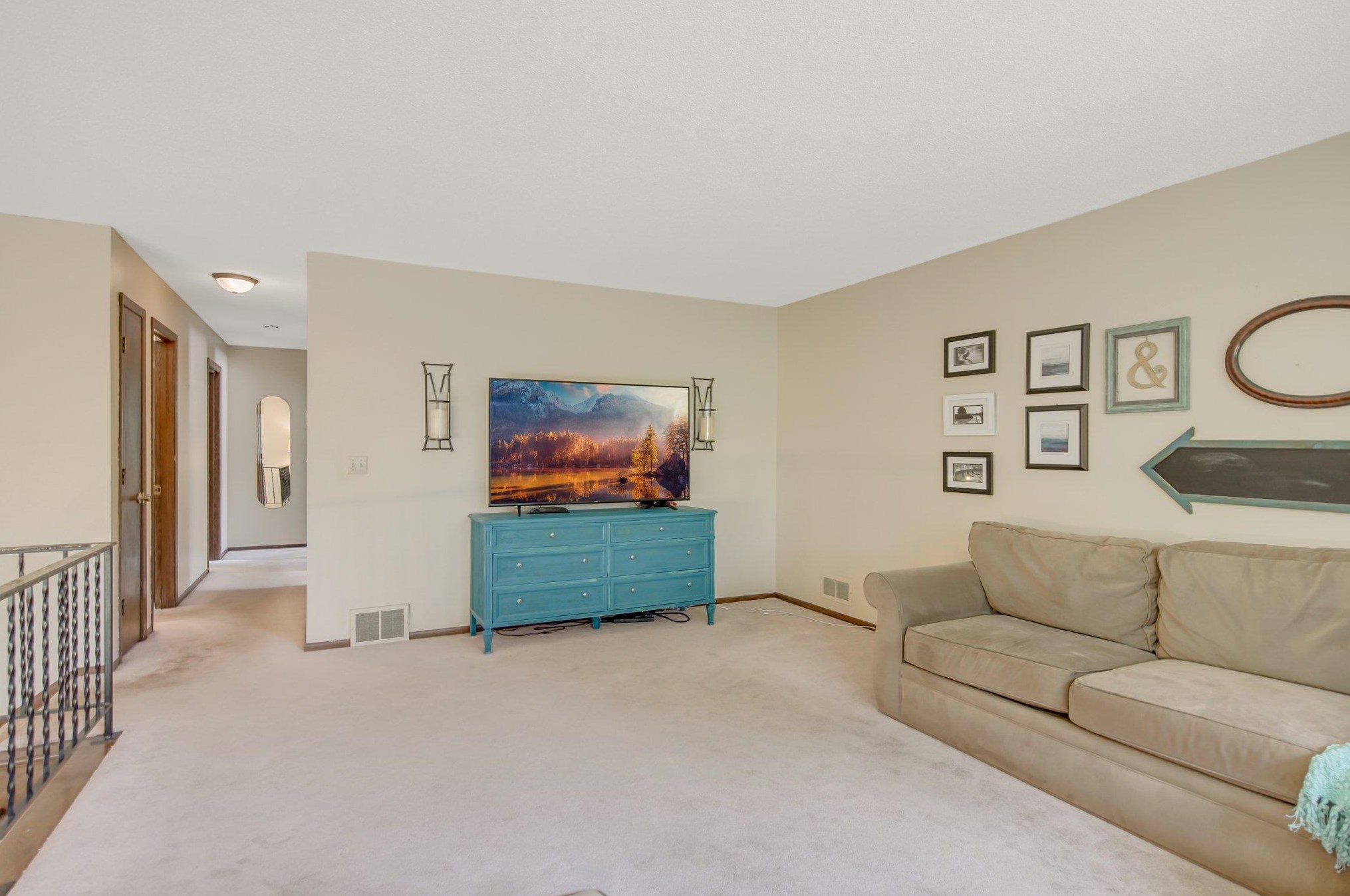 2395 Standridge Ave, Saint Paul MN  55109-1545 exterior