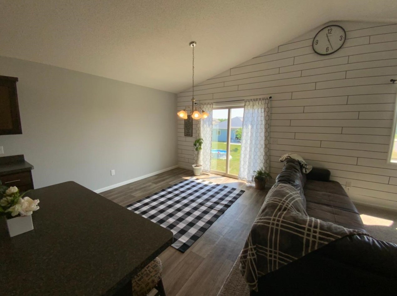 414 Bluebird St, Quamba MN  55051-1469 exterior