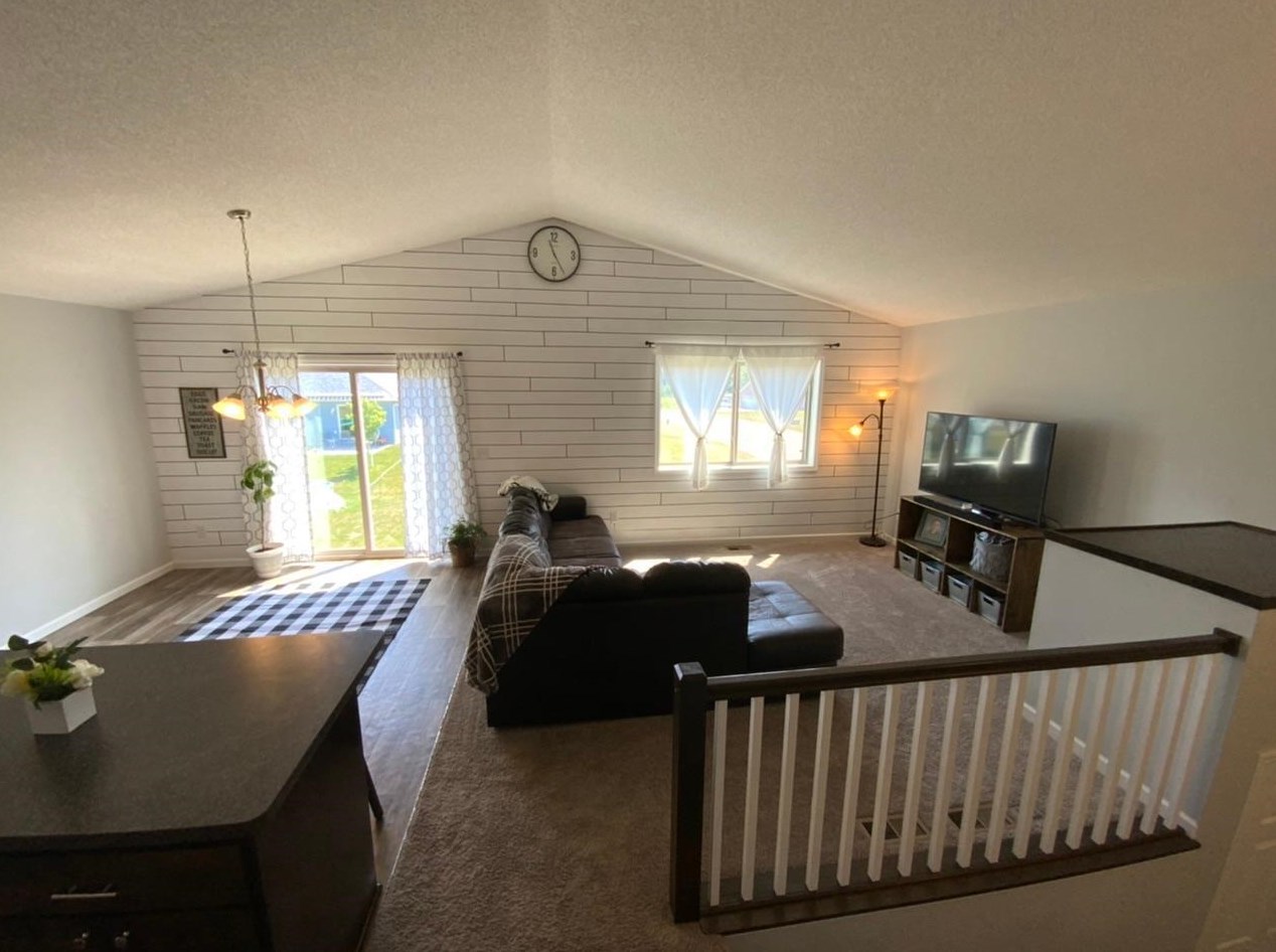 414 Bluebird St, Quamba MN  55051-1469 exterior