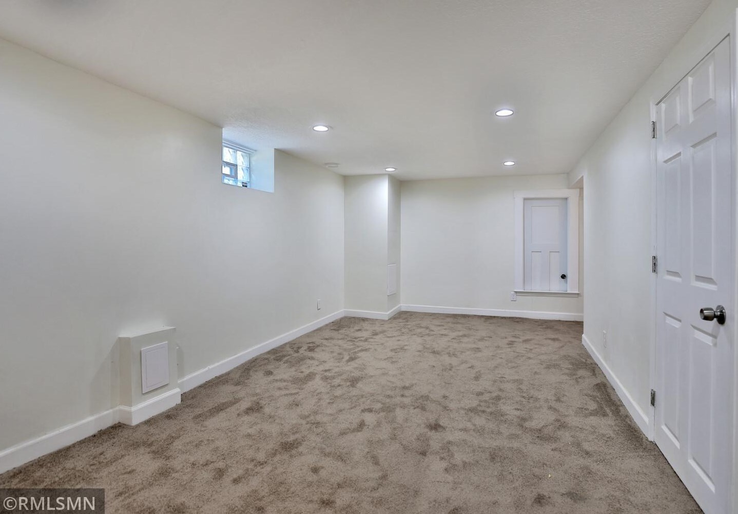 1642 Upton Ave, Minneapolis MN  55411-2831 exterior