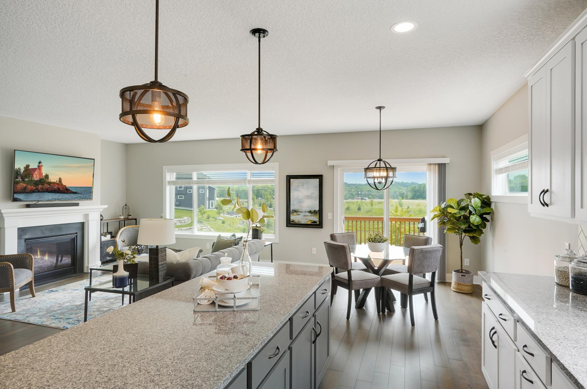 8211 158th St, Prior Lake MN  55378-2535 exterior