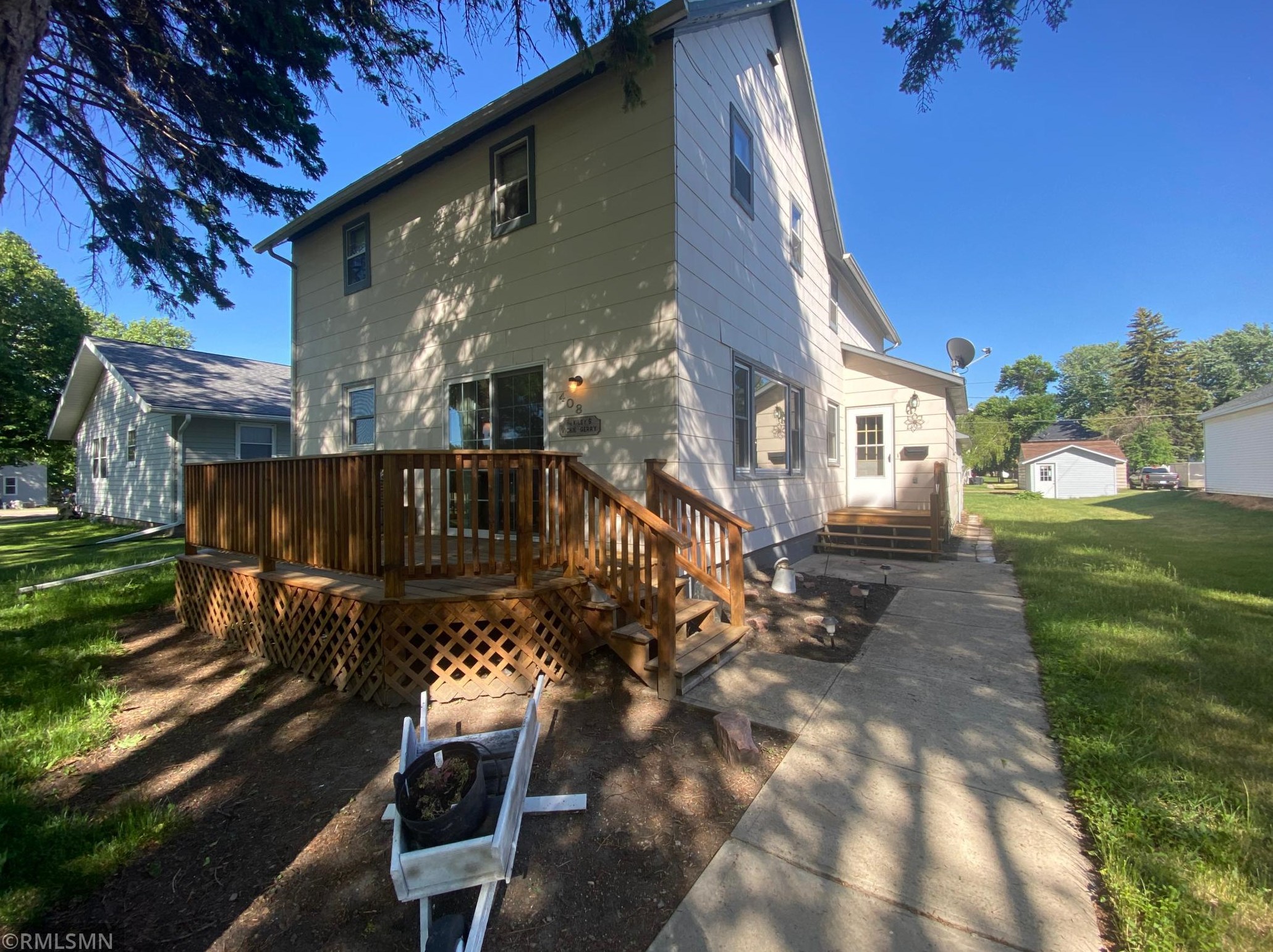 408 Adams St, Saint Leo MN  56264-9605 exterior