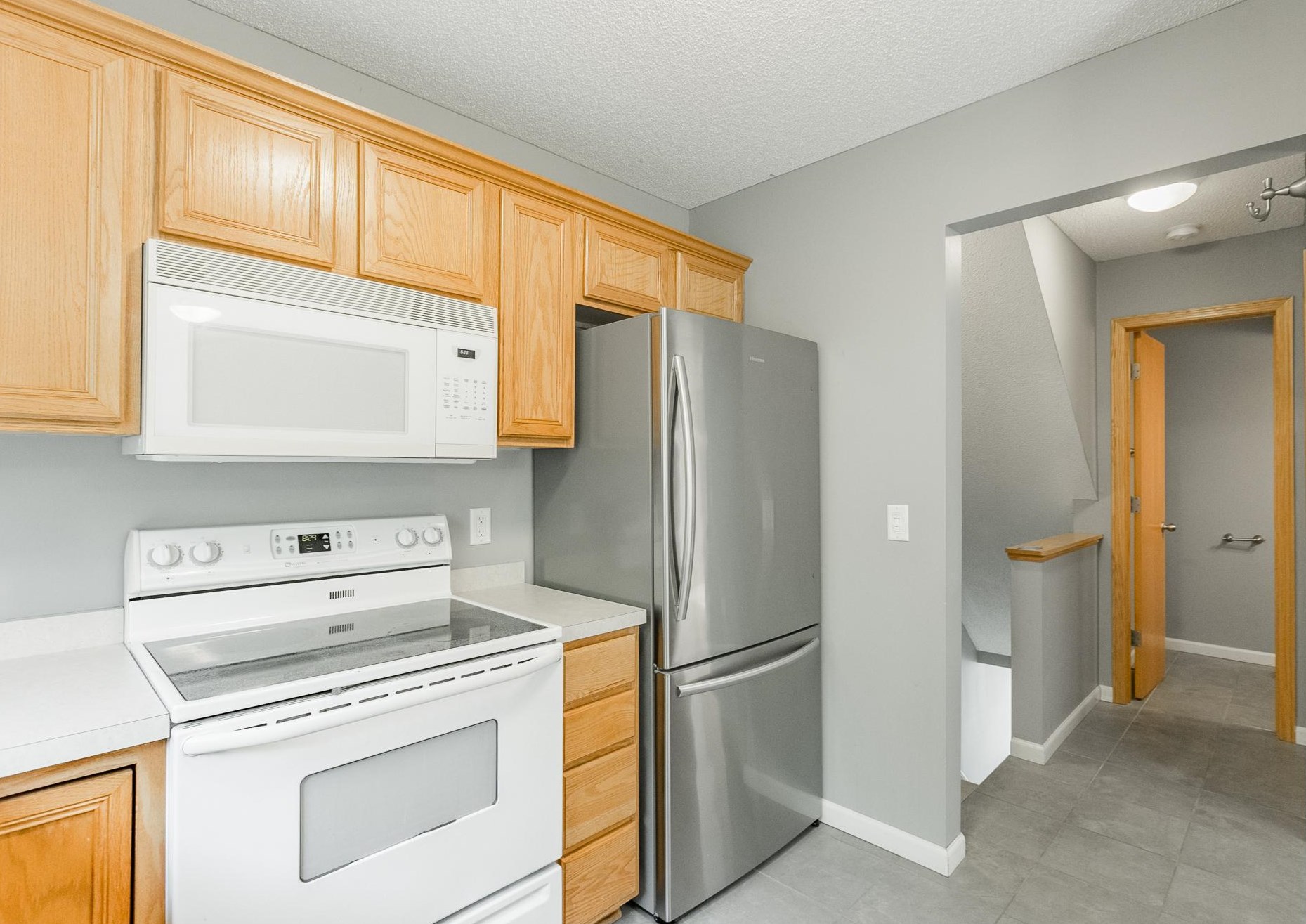 12861 Pennock Ave, Saint Paul MN  55124-3327 exterior