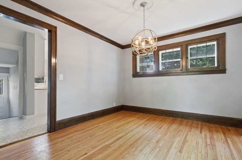 890 Wakefield Ave, Saint Paul MN  55106-5602 exterior