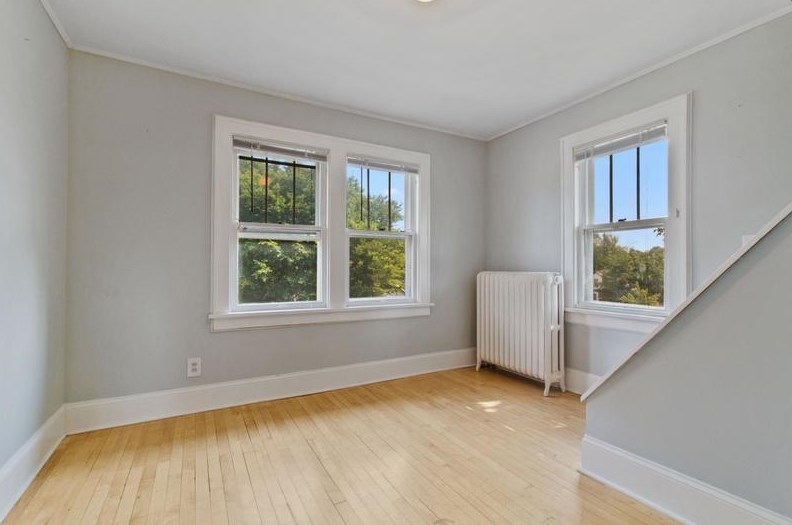 890 Wakefield Ave, Saint Paul MN  55106-5602 exterior