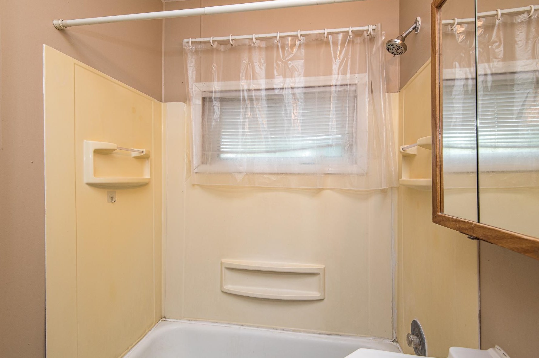 527 6th Ave, Rochester MN 55904-3259 exterior