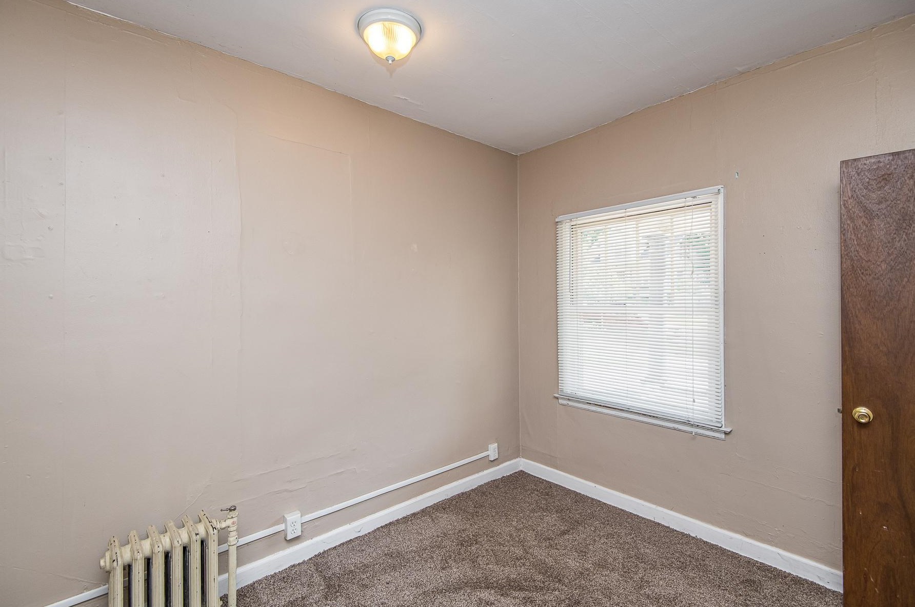 527 6th Ave, Rochester MN 55904-3259 exterior