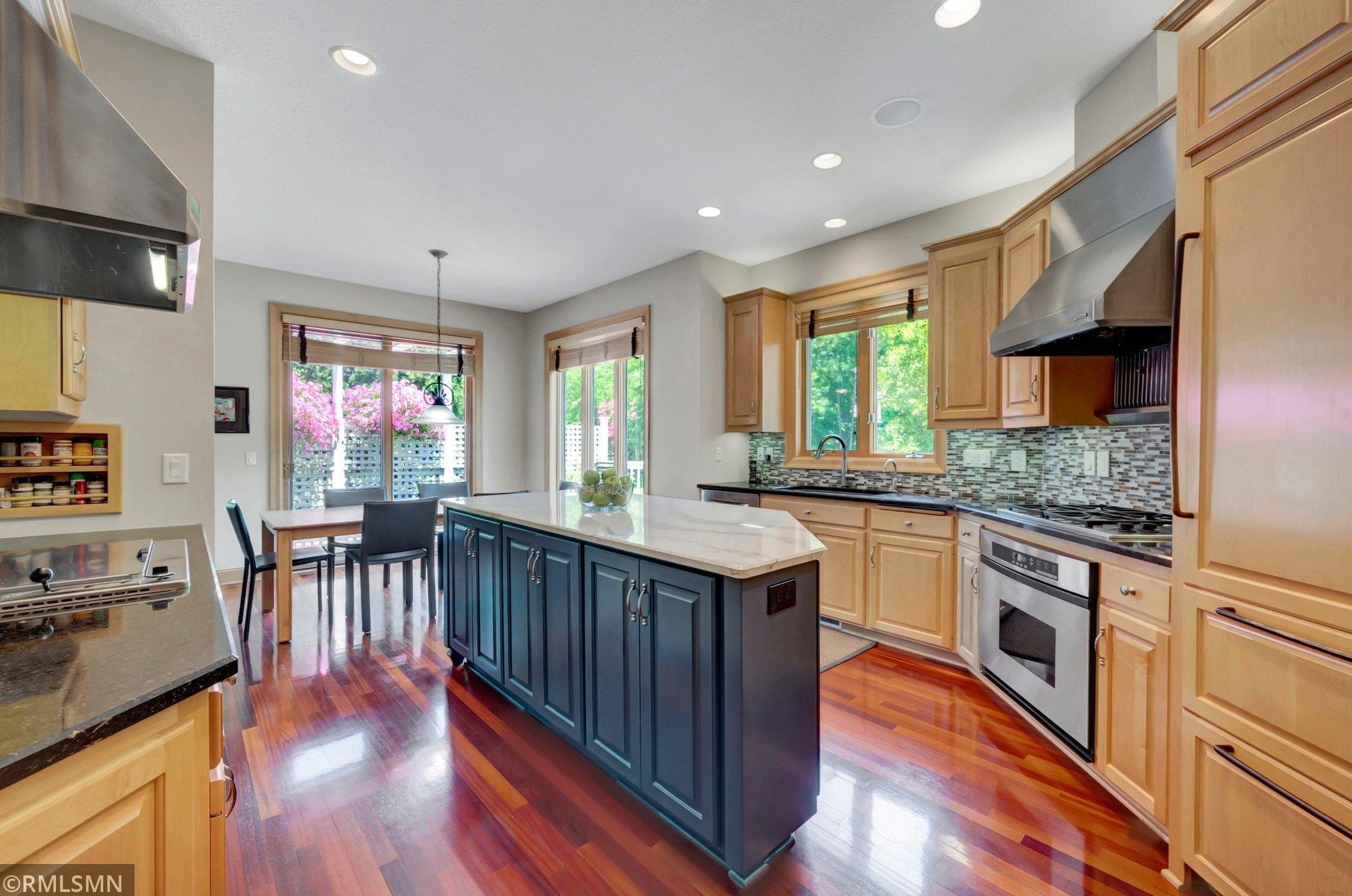 1040 Bayside Ln, Orono MN  55364-8963 exterior