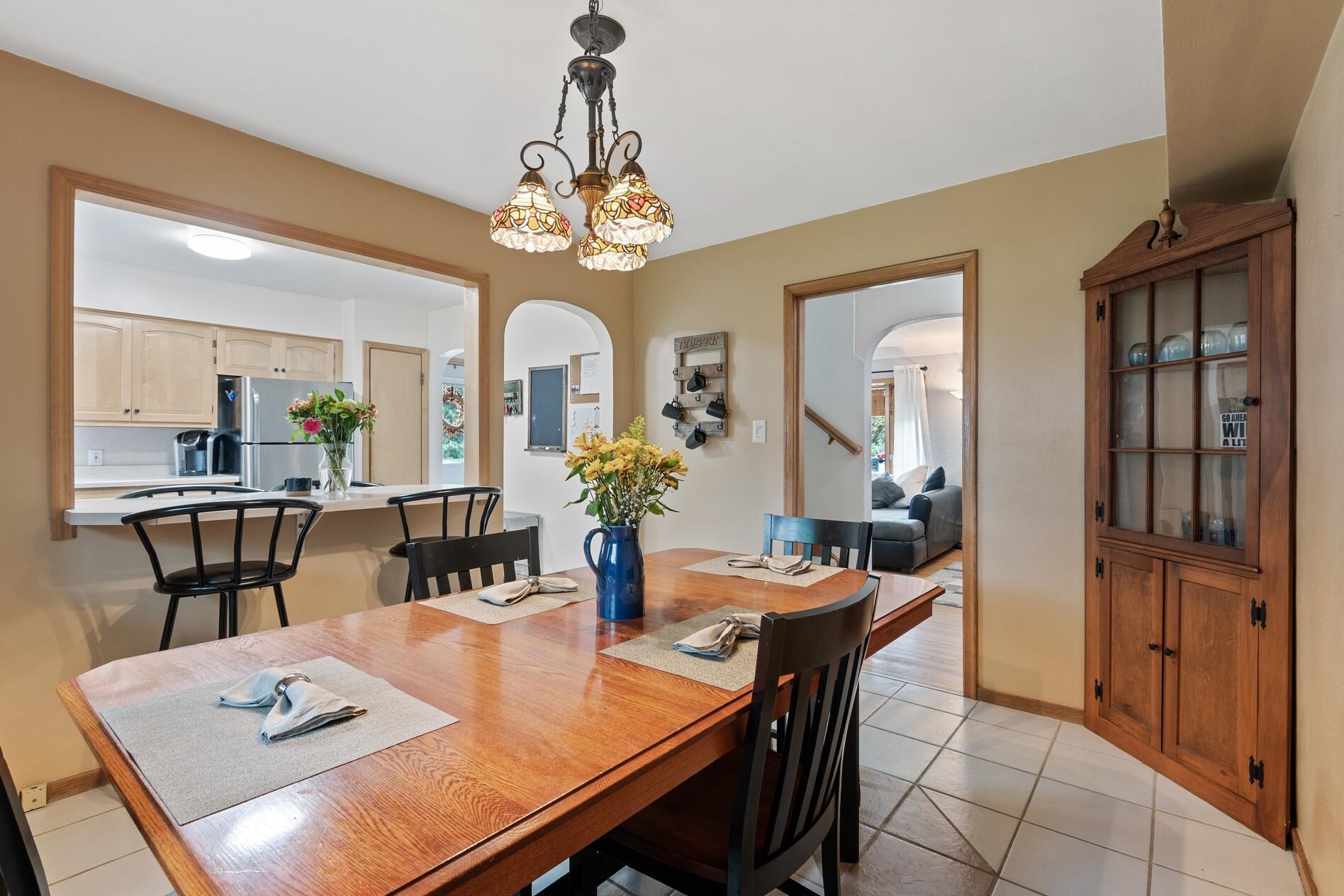 2523 Stillwater Rd, Saint Paul MN  55119-3616 exterior