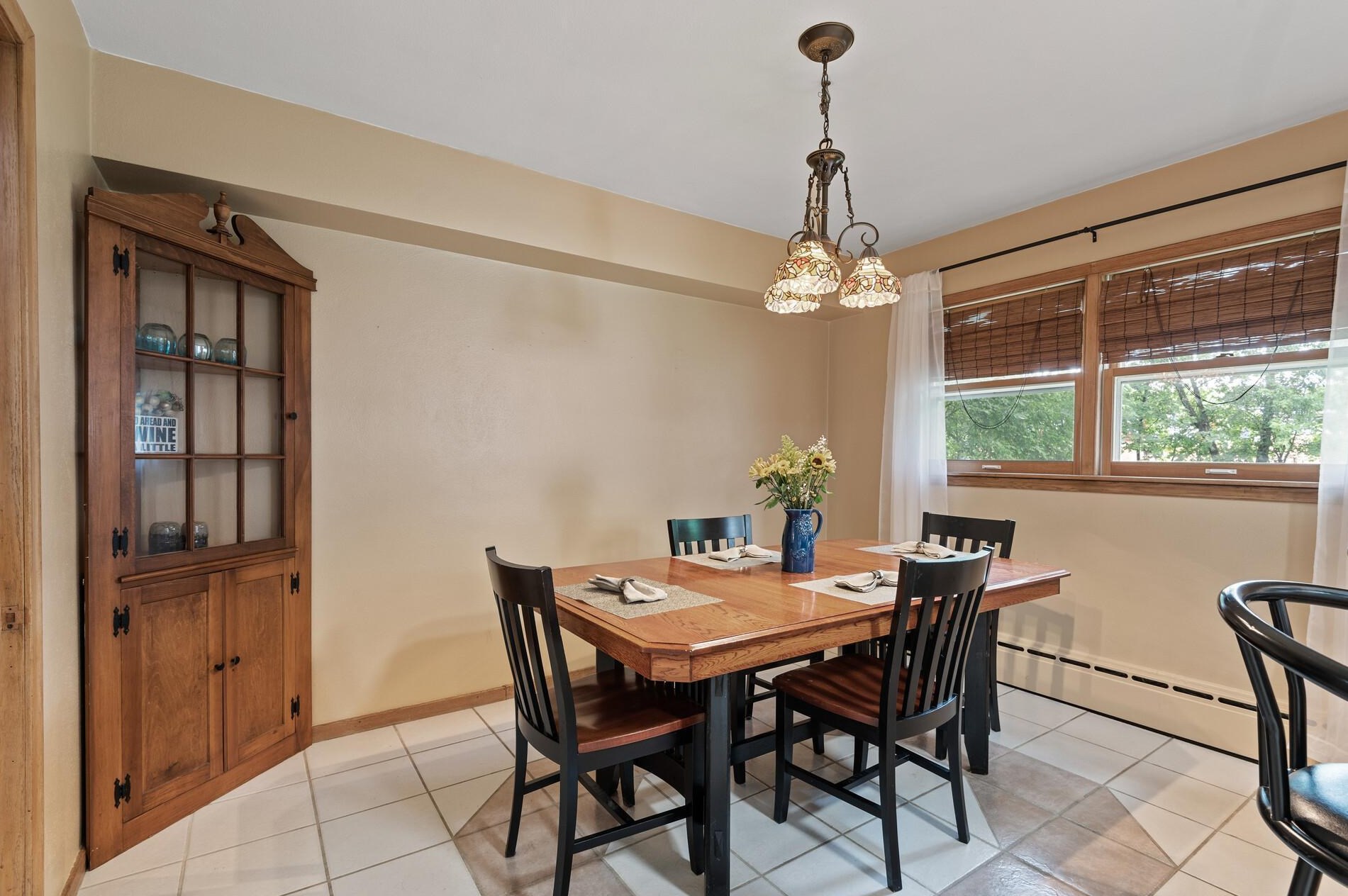2523 Stillwater Rd, Saint Paul MN  55119-3616 exterior