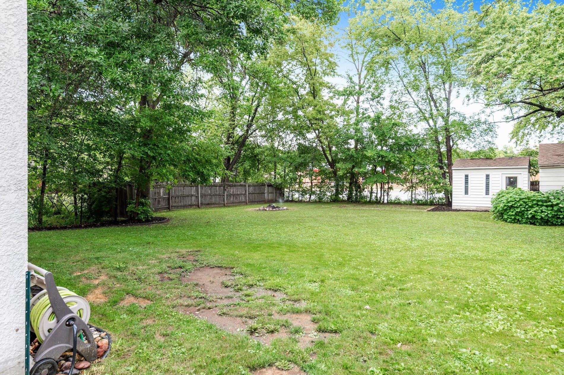 2523 Stillwater Rd, Saint Paul MN  55119-3616 exterior