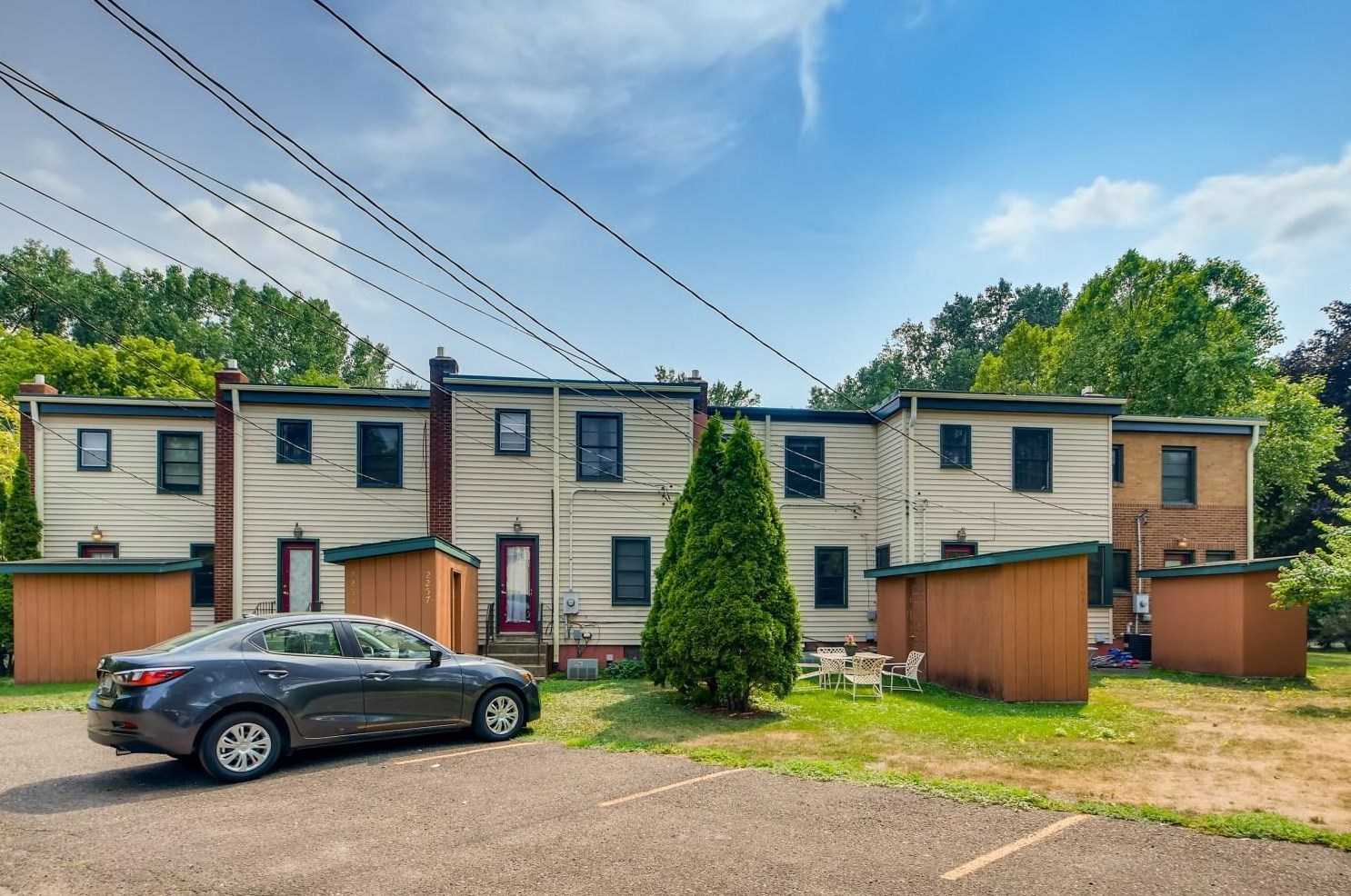2259 Priscilla St, Saint Paul MN  55108-2031 exterior