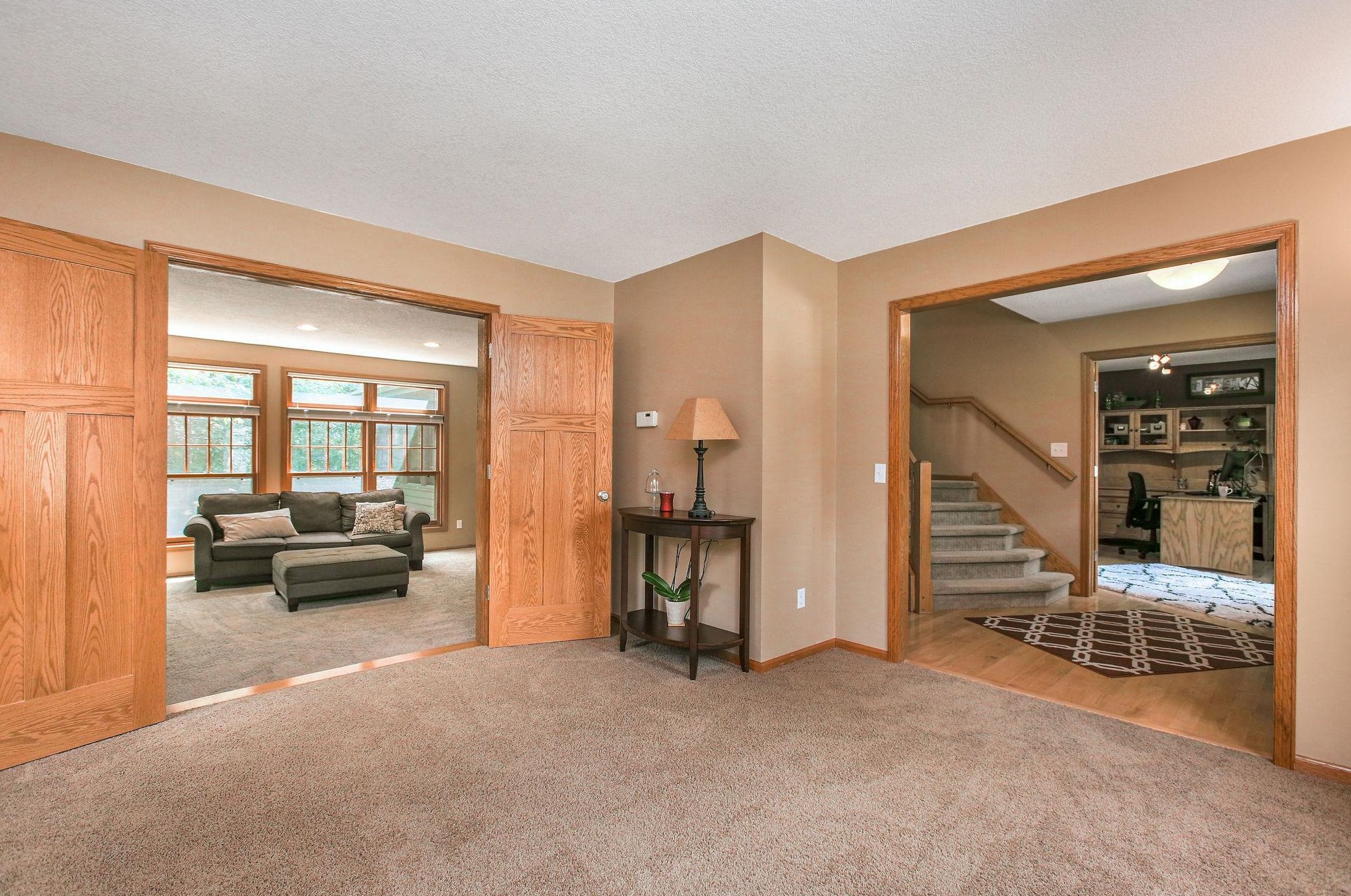 3214 Red Oak Dr, Saint Paul MN  55121-2336 exterior