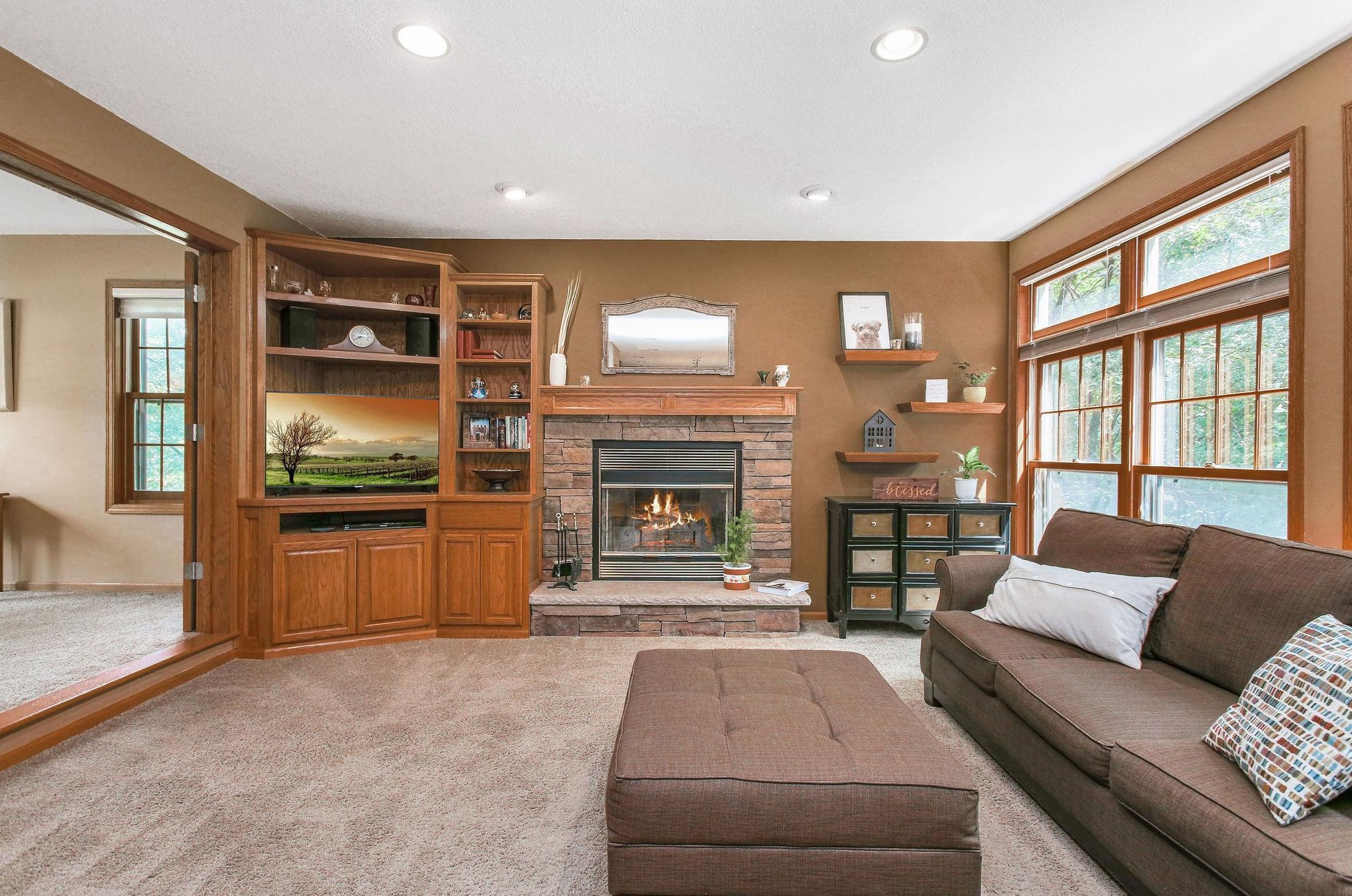 3214 Red Oak Dr, Saint Paul MN  55121-2336 exterior