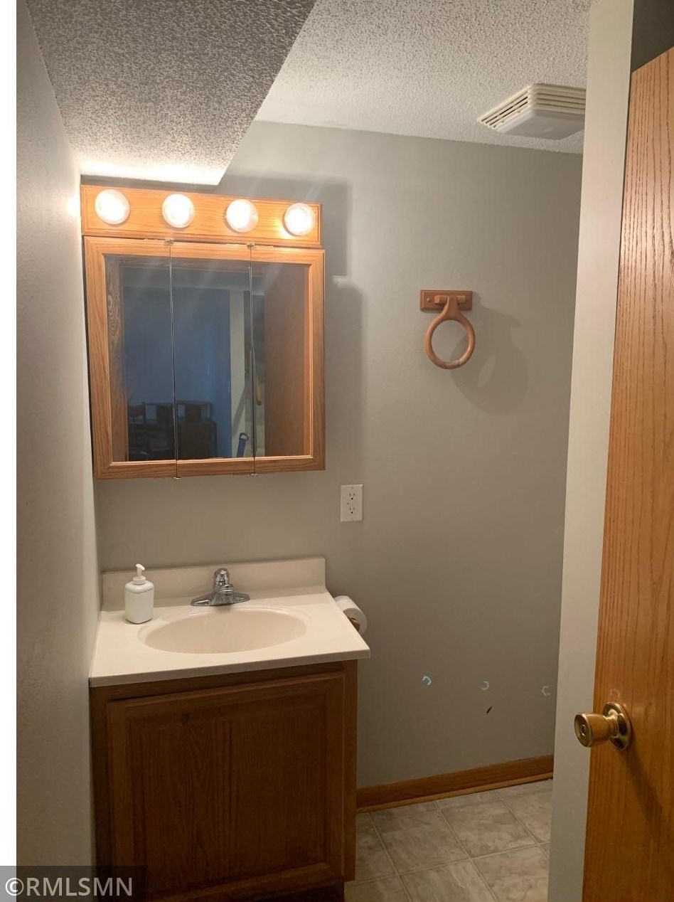 5960 165th St, Atwater MN  56209-9424 exterior