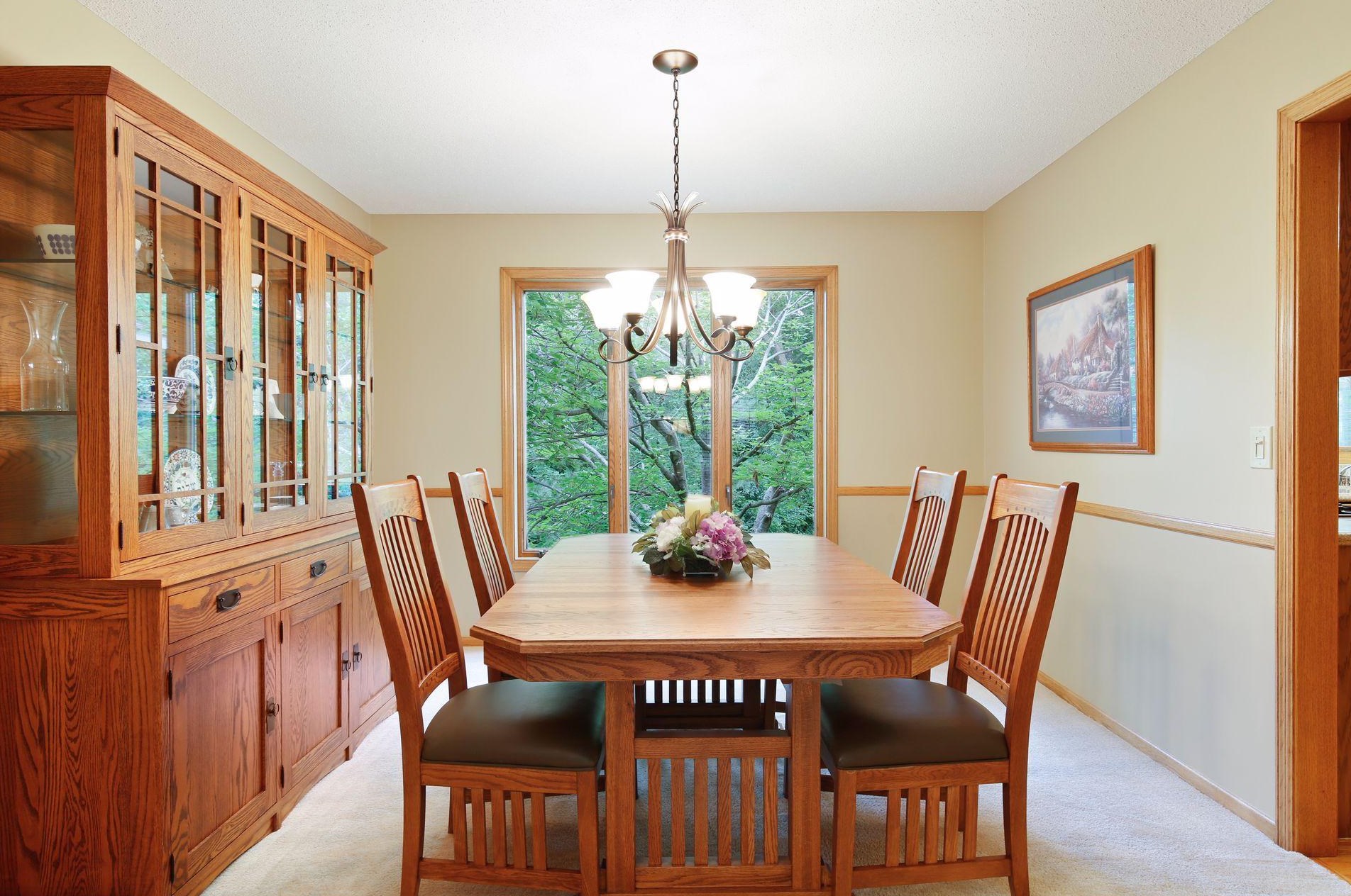 9039 Gould Rd, Edina MN  55347-3362 exterior