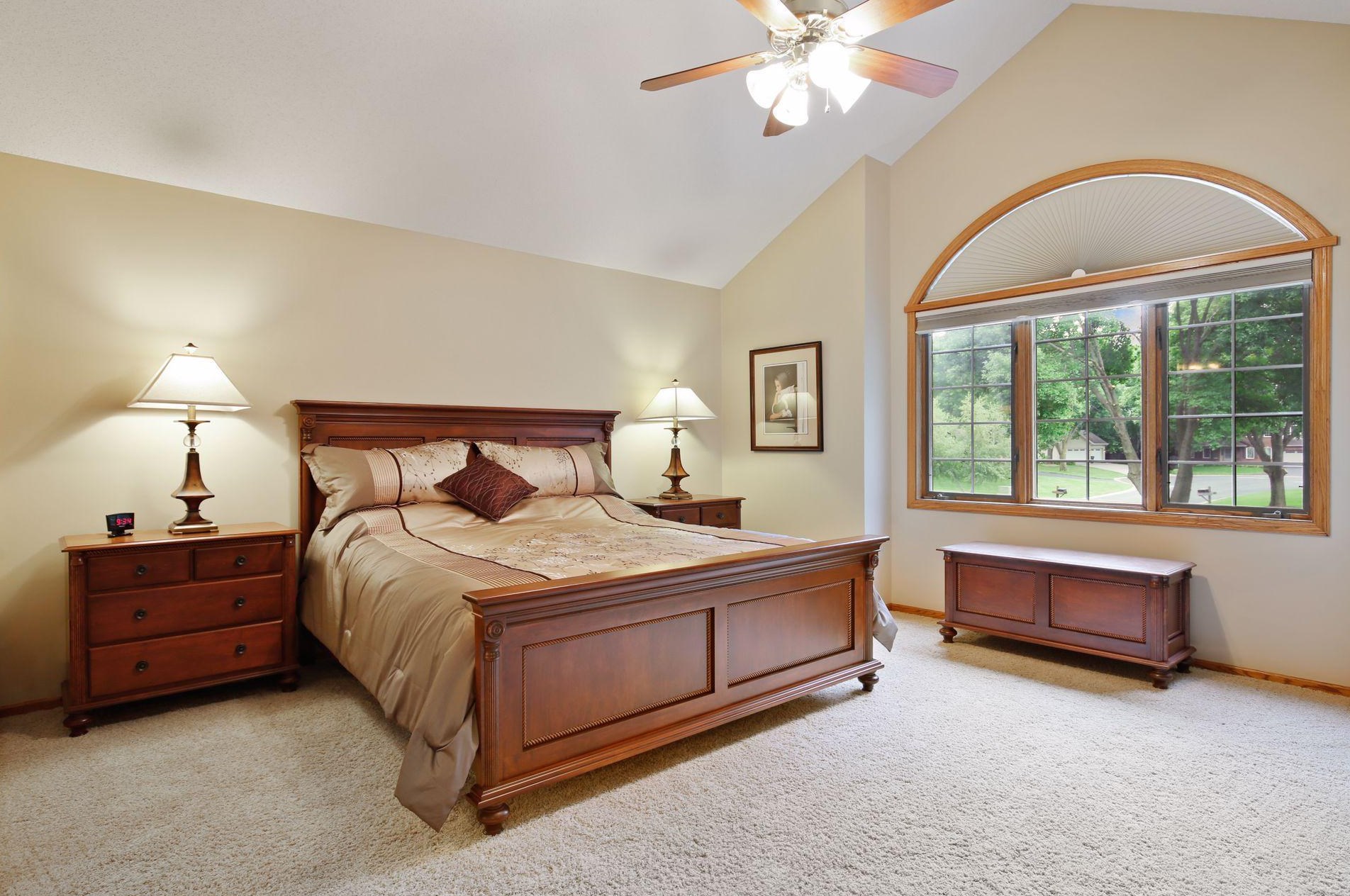 9039 Gould Rd, Edina MN  55347-3362 exterior