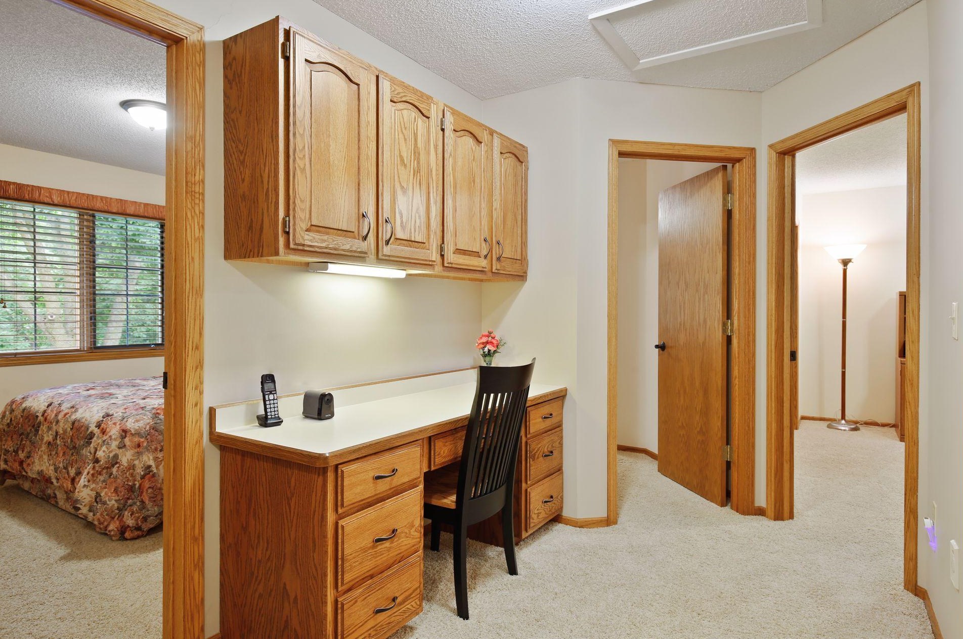 9039 Gould Rd, Edina MN  55347-3362 exterior