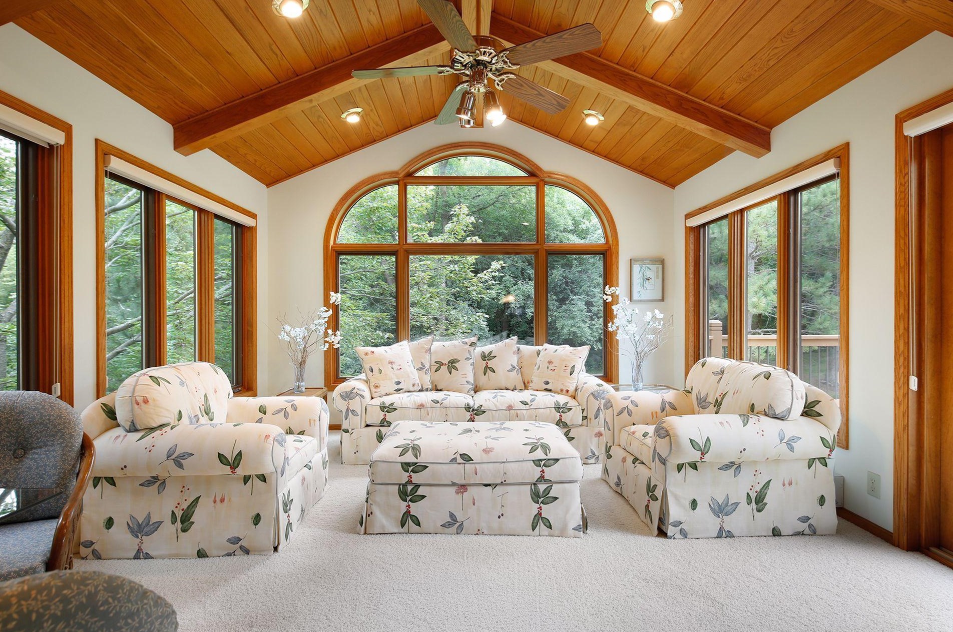 9039 Gould Rd, Edina MN  55347-3362 exterior