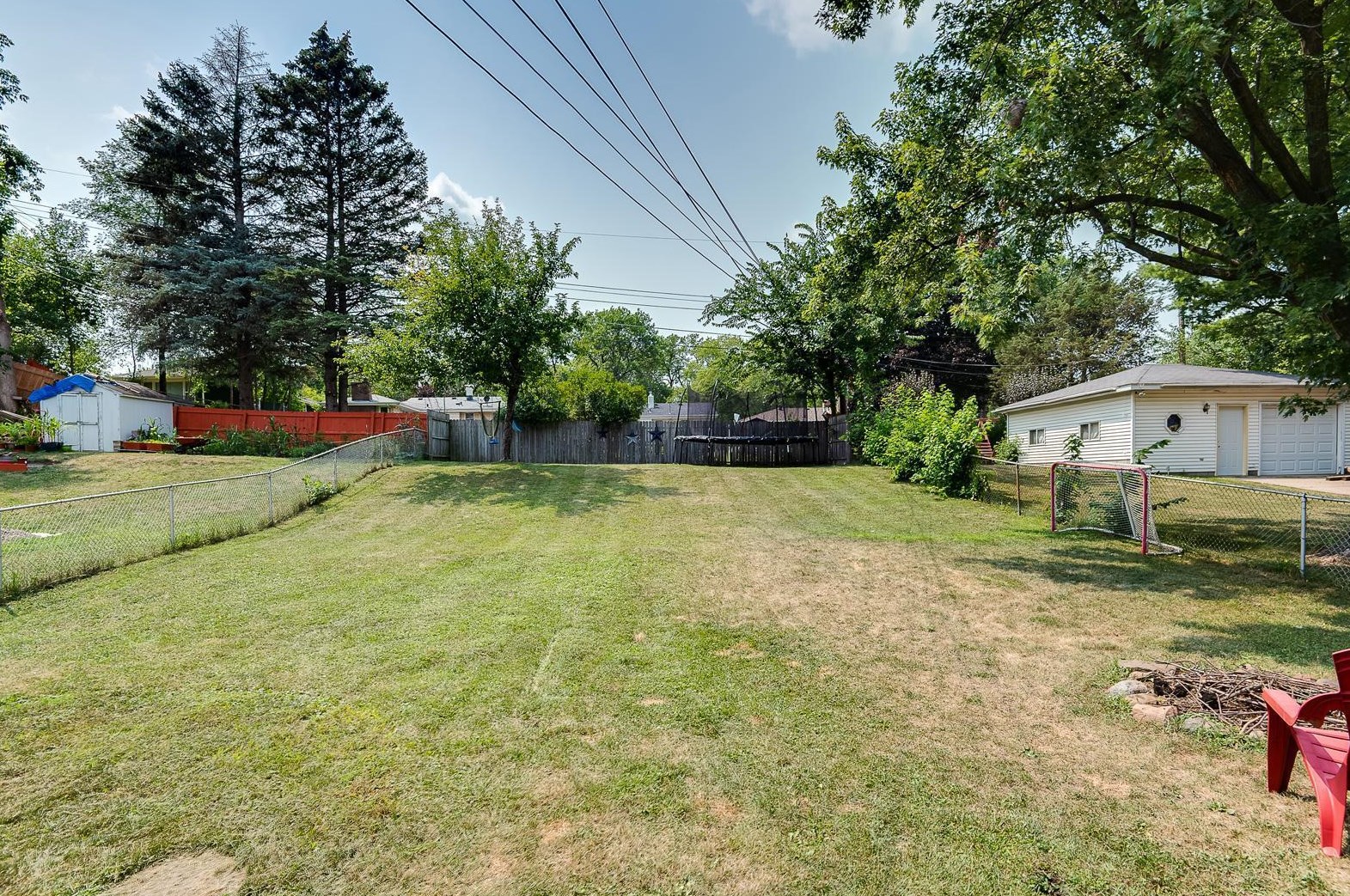 1545 Winchell St, Saint Paul MN  55106-1451 exterior
