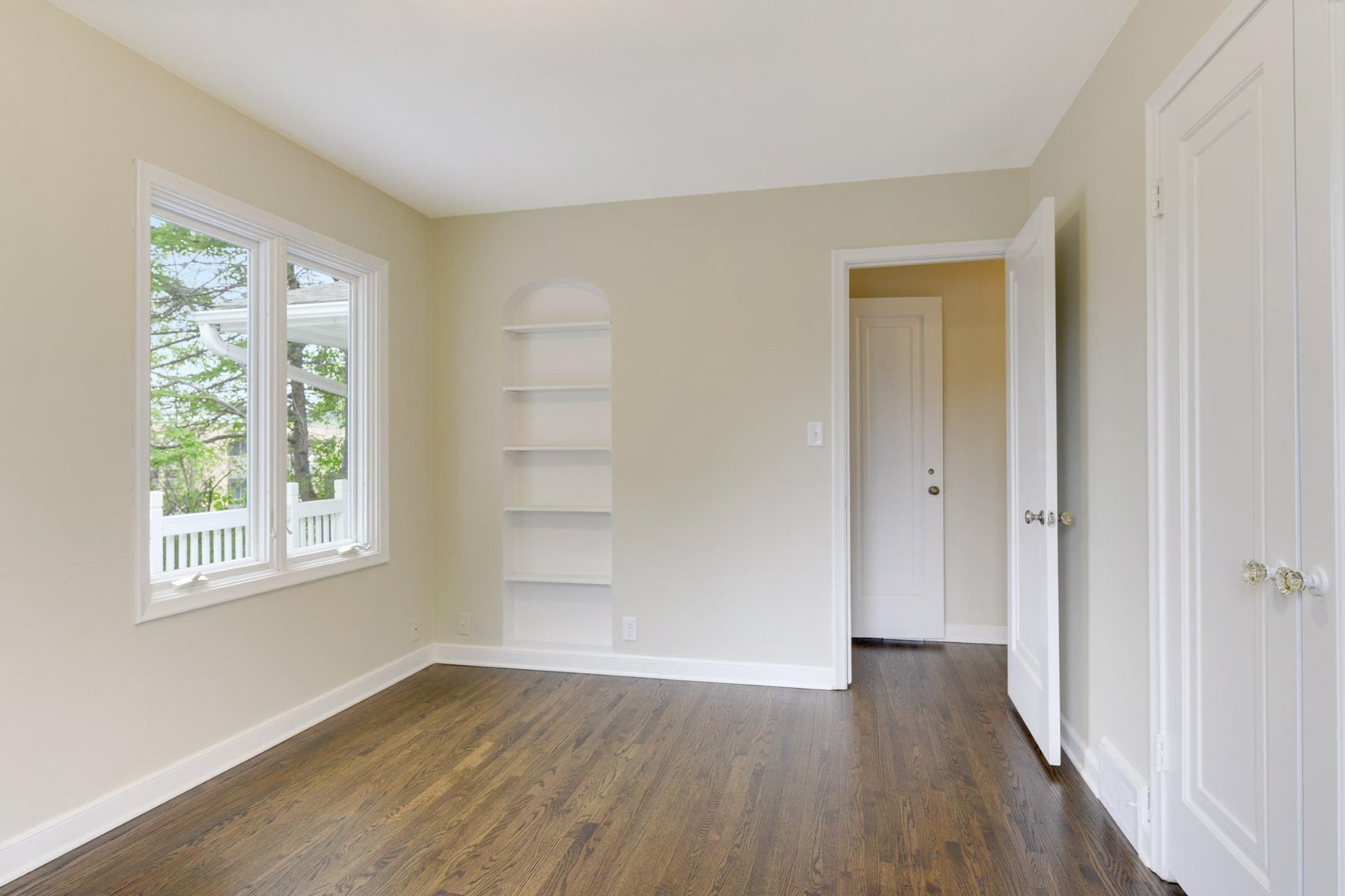 362 Lexington Pkwy, Saint Paul MN  55105-2963 exterior