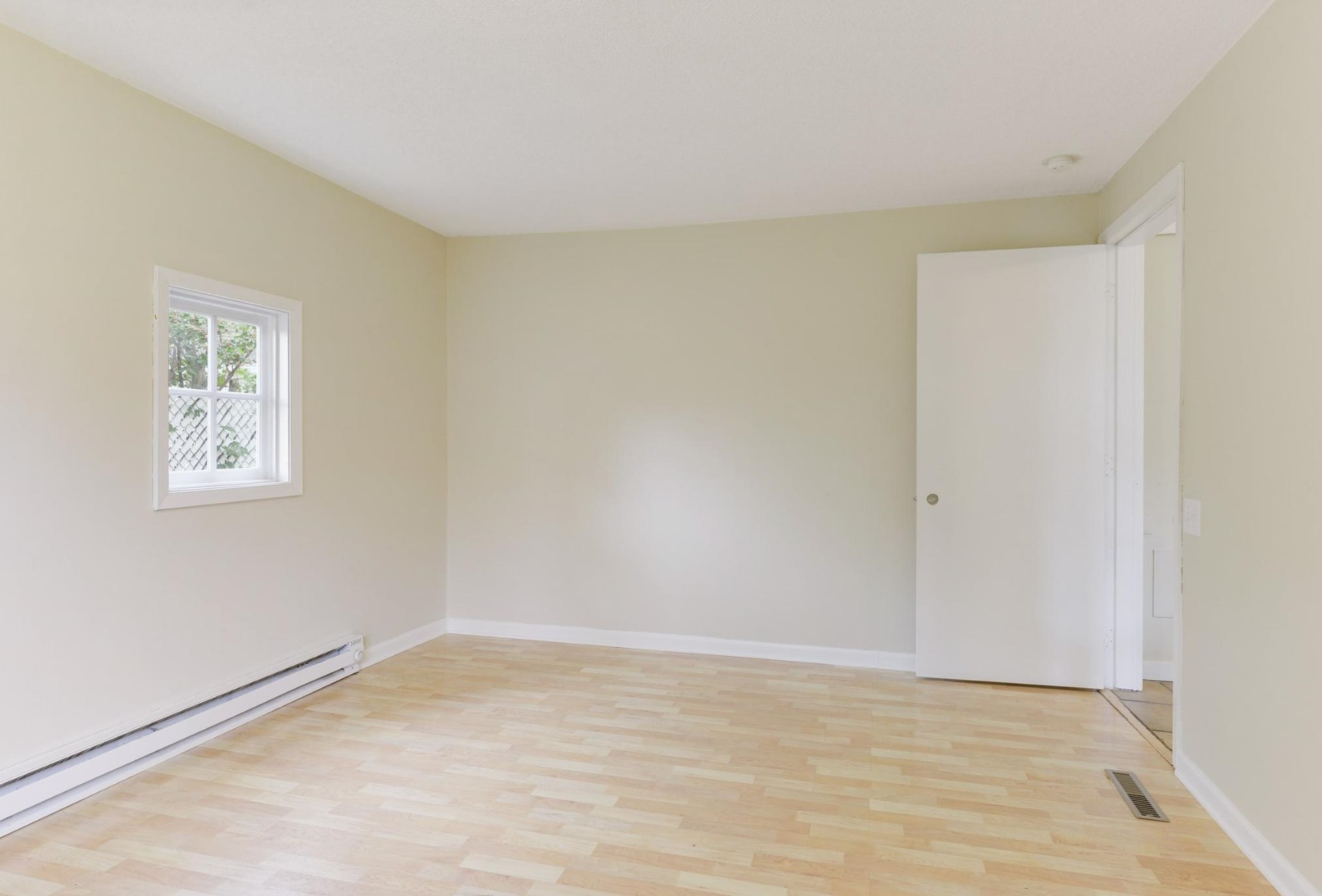 362 Lexington Pkwy, Saint Paul MN  55105-2963 exterior