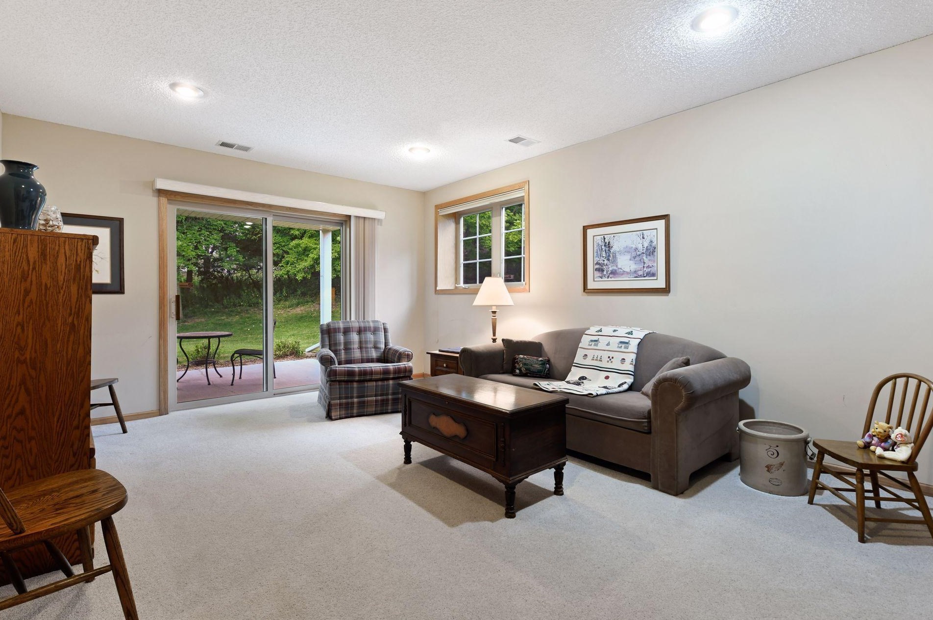 13696 Fenwick Cir, Edina MN 55346-3008 exterior