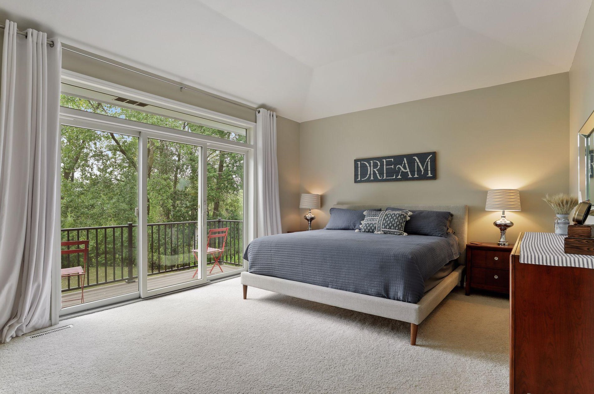 7722 Somerset Rd, Saint Paul MN  55125-2382 exterior