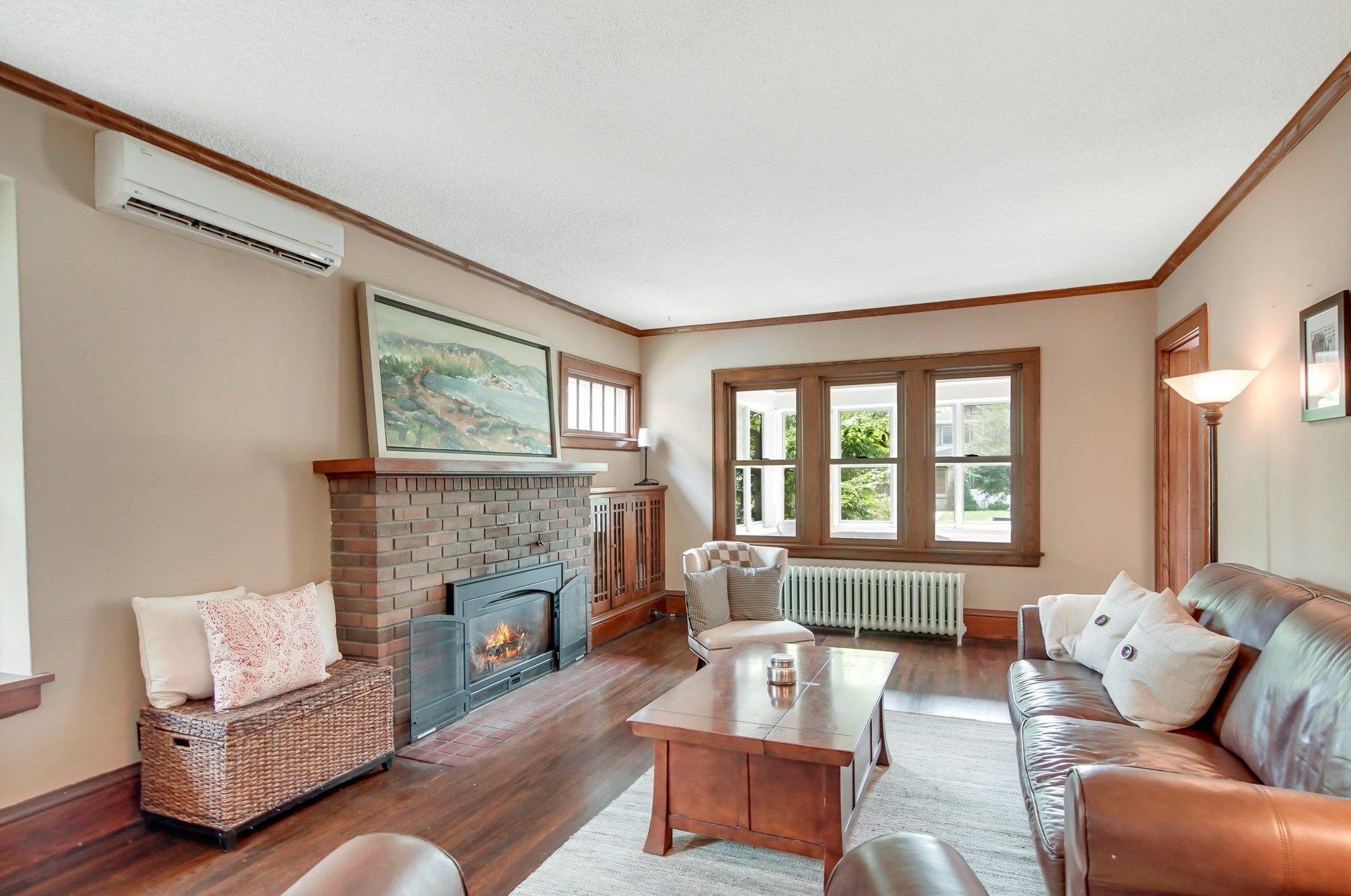 1447 Portland Ave, Saint Paul MN  55104-6812 exterior