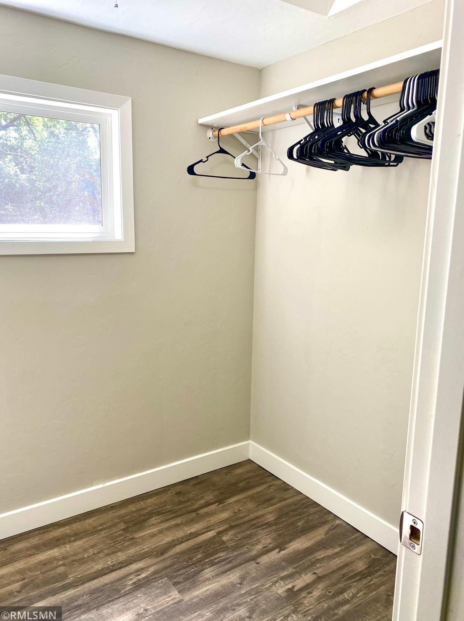 3026 Victoria St, Saint Paul MN  55113-1934 exterior