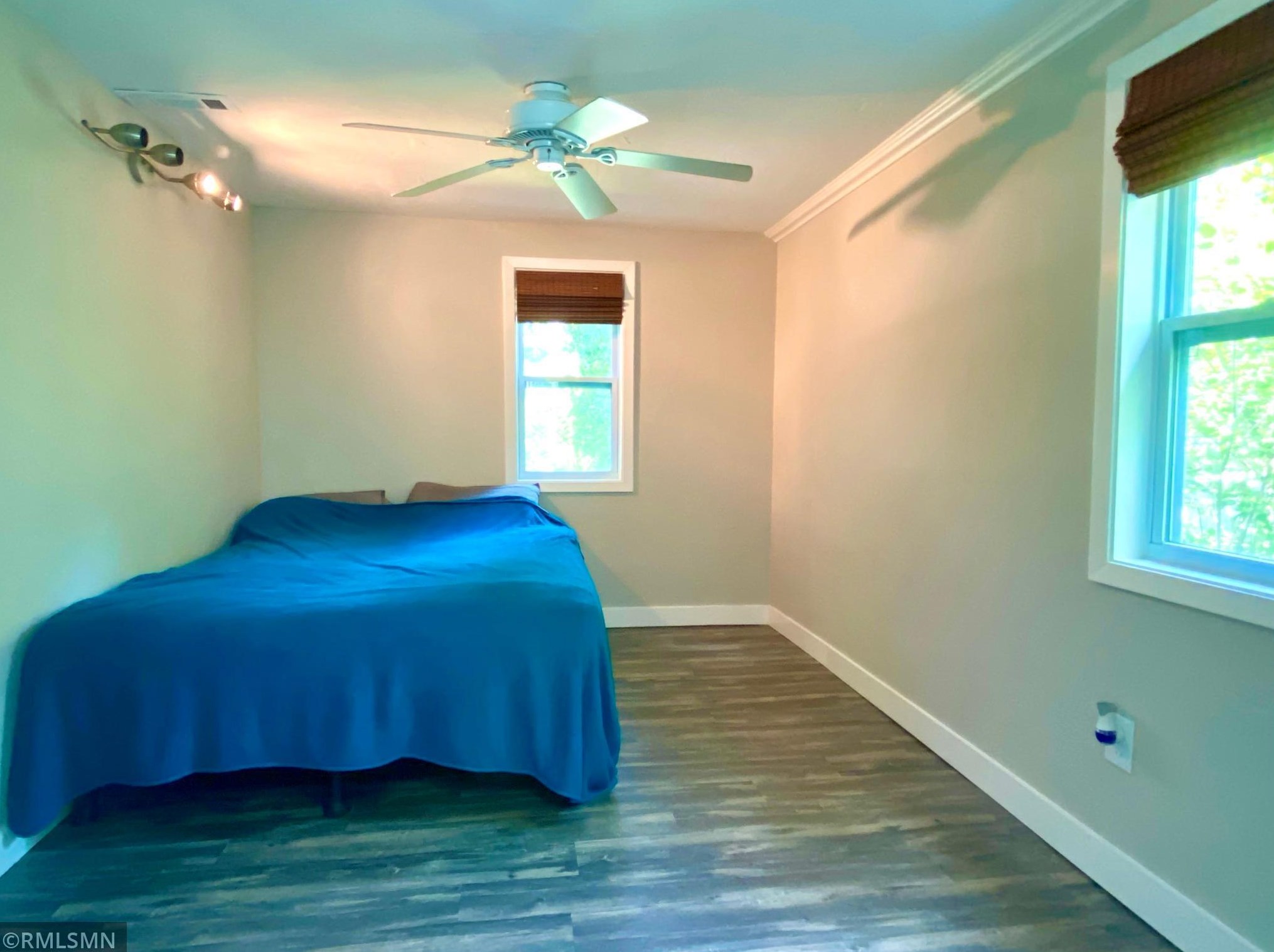 3026 Victoria St, Saint Paul MN  55113-1934 exterior