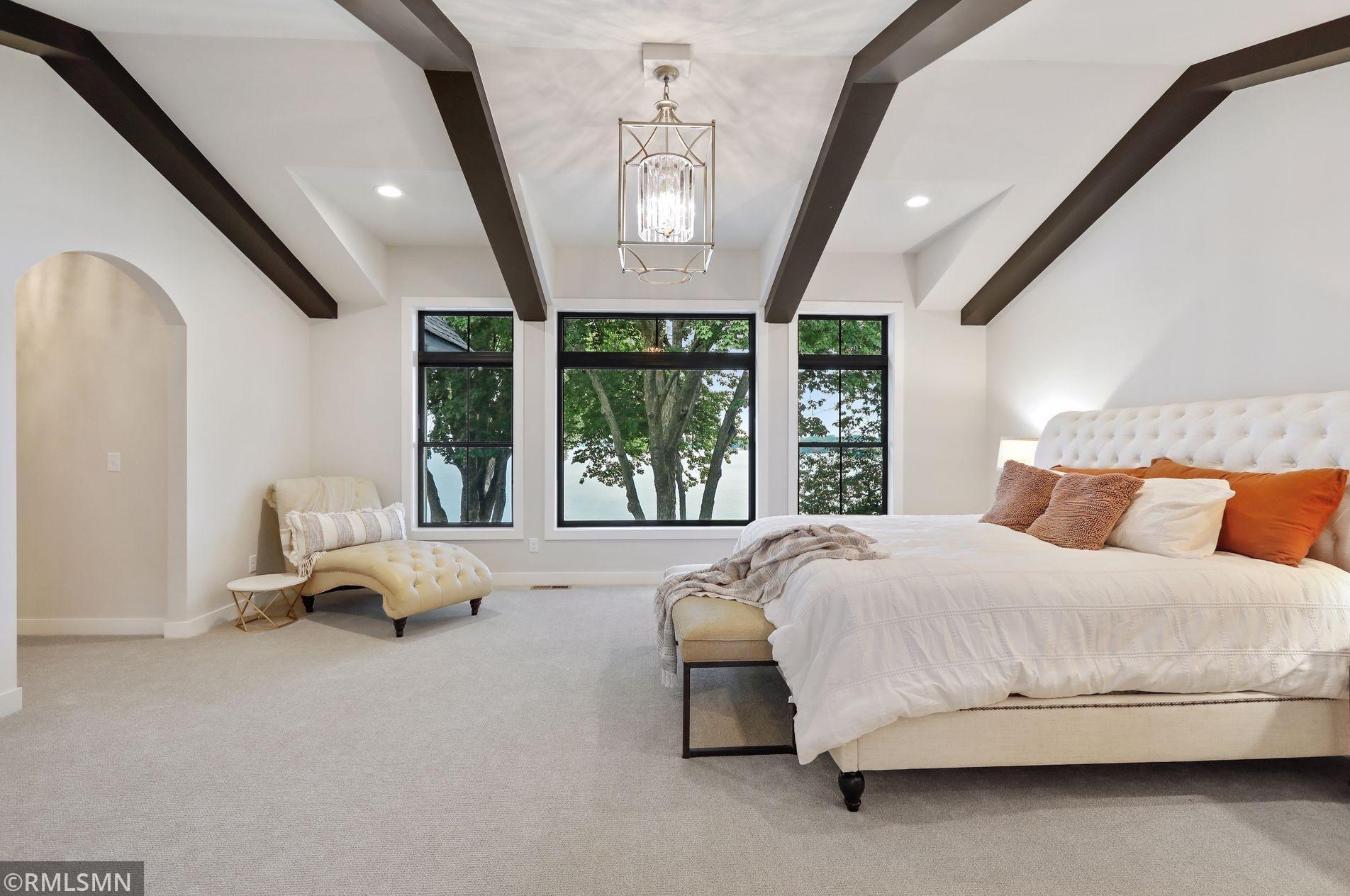 165 Mound Ave, Orono MN  55331-8572 exterior