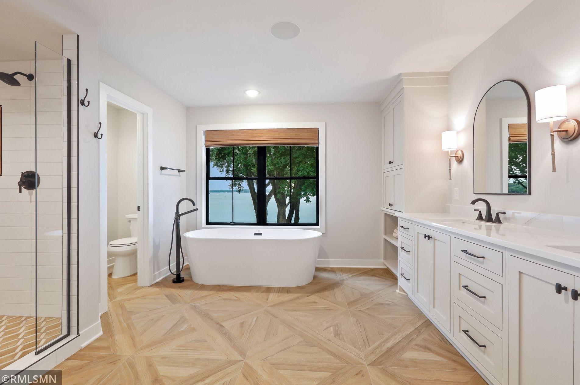 165 Mound Ave, Orono MN  55331-8572 exterior