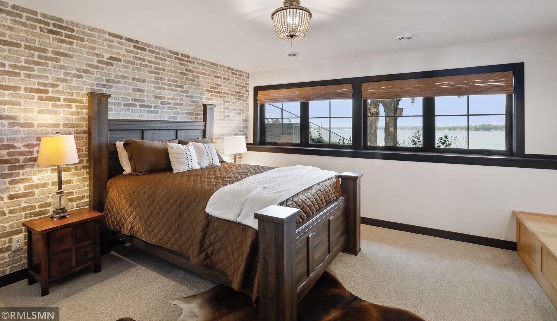 165 Mound Ave, Orono MN  55331-8572 exterior