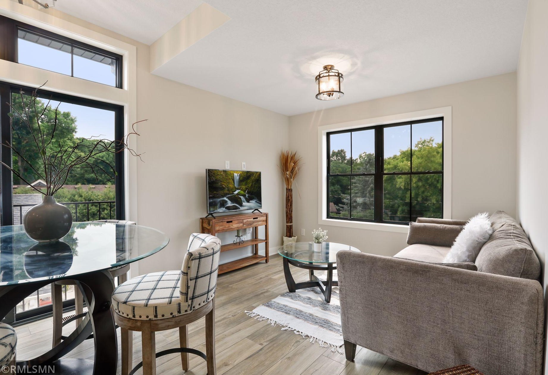 165 Mound Ave, Orono MN  55331-8572 exterior