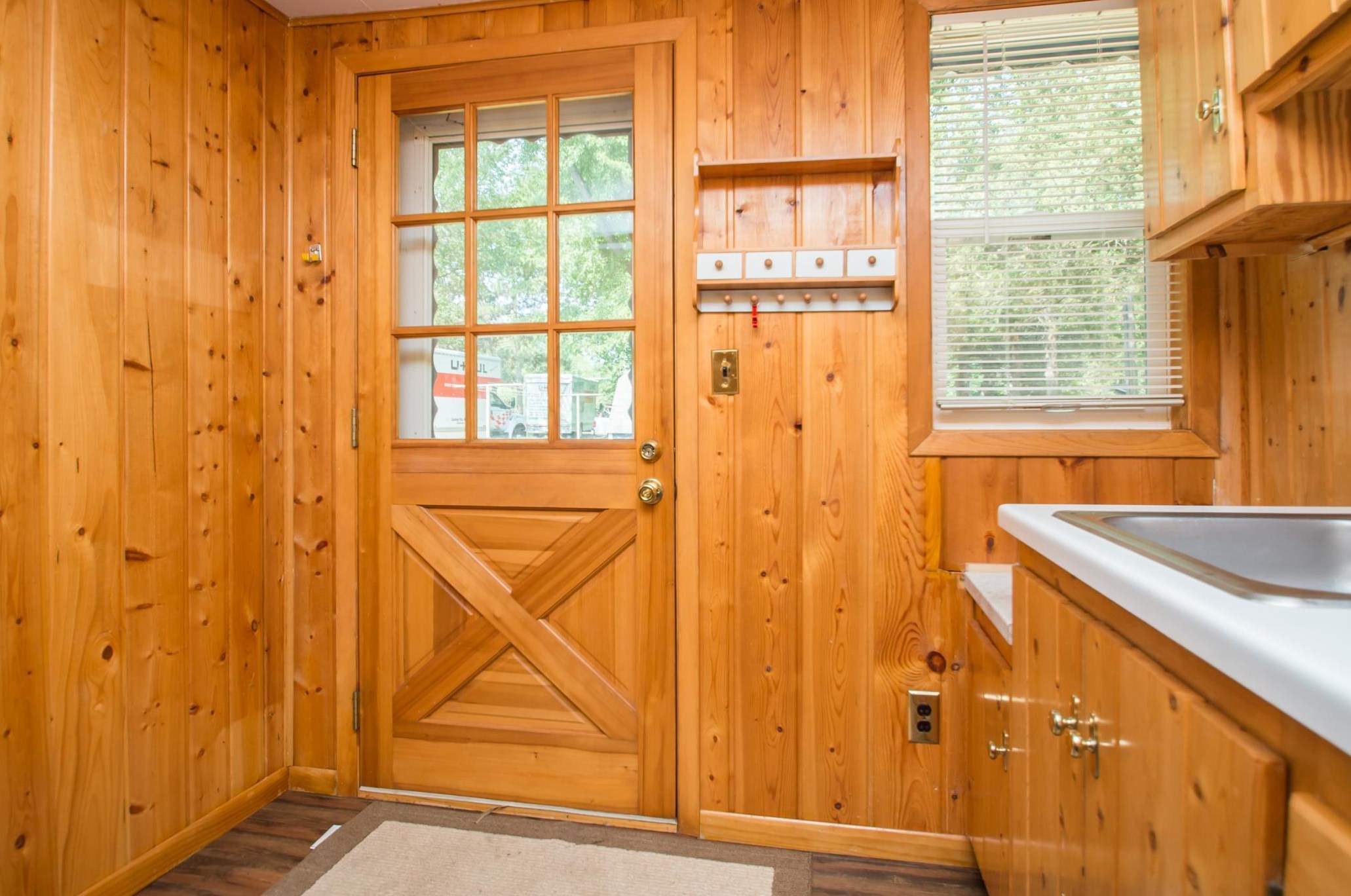 4719 109th Ave, Clear Lake MN  55319-9799 exterior