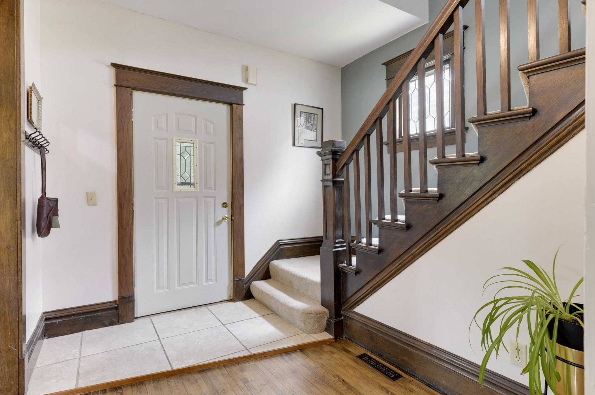 1039 Margaret St, Saint Paul MN  55106-4618 exterior