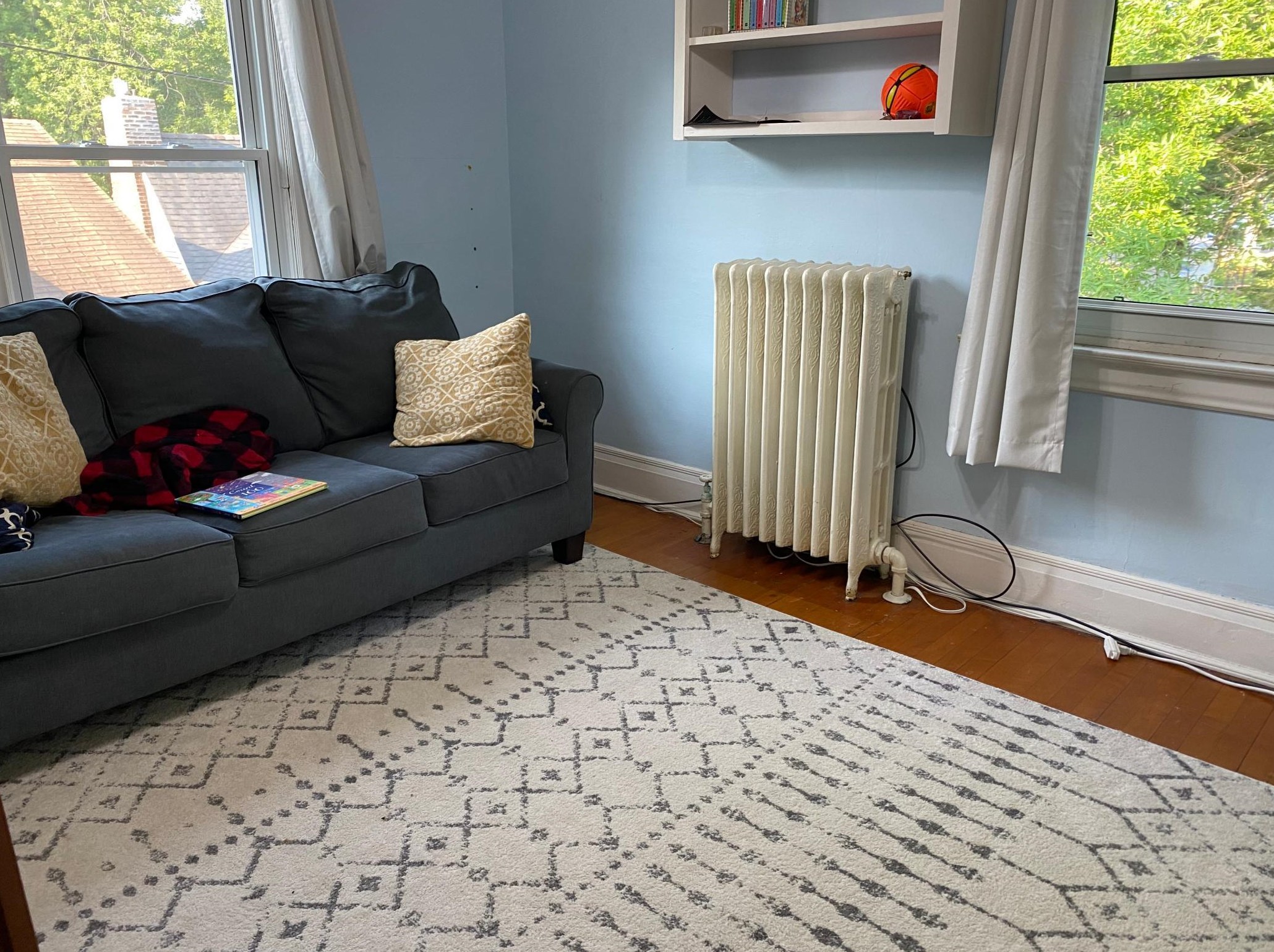 403 Vine Ave, Oakland MN  56007-4453 exterior