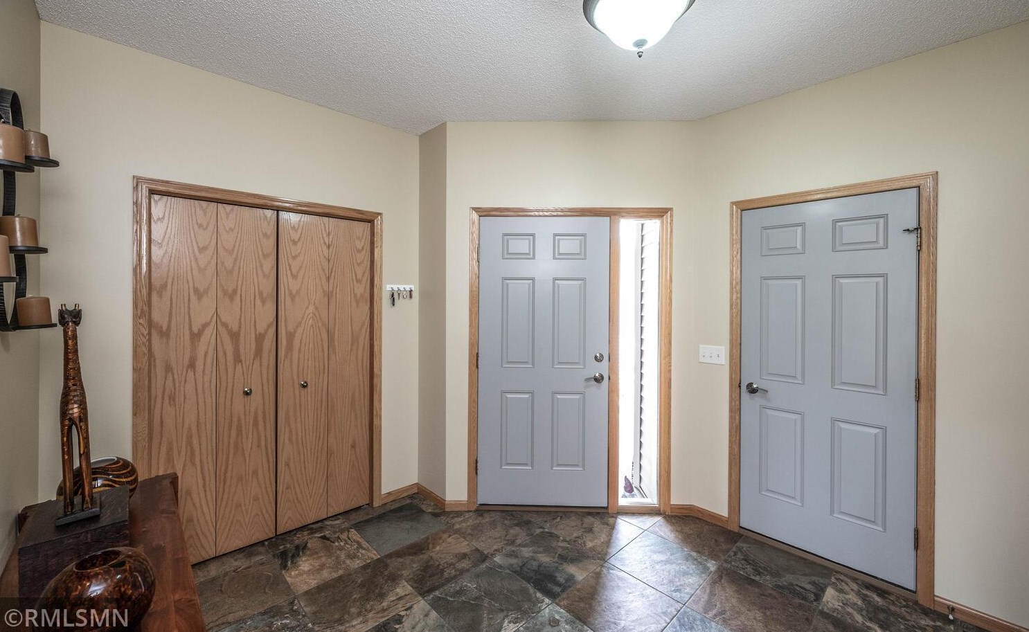 1319 Thye Pkwy, Waterford MN  55057-4856 exterior