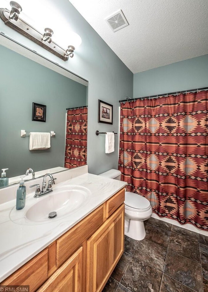 1319 Thye Pkwy, Waterford MN  55057-4856 exterior