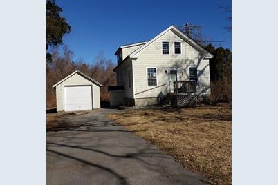 149 Barneyville Rd Swansea Ma 02777 Mls 72481411 Coldwell Banker