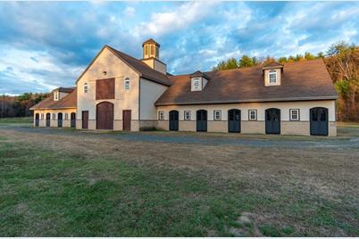 80 Easthampton Rd - Photo 1